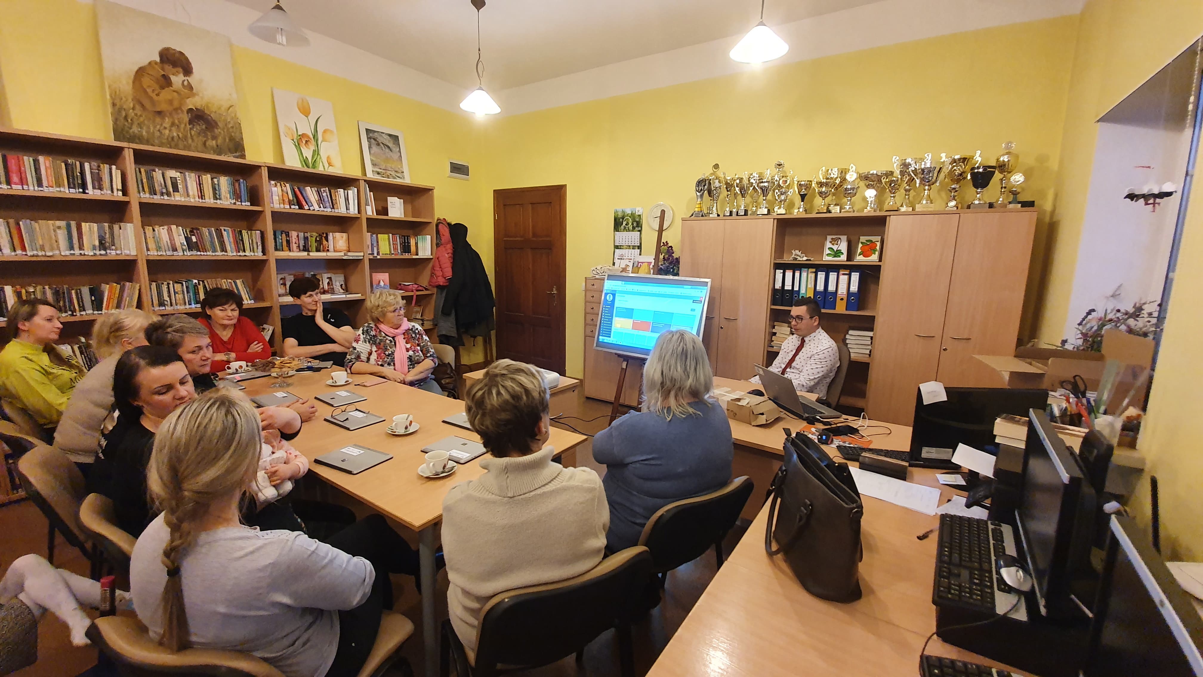E-aktywni w bibliotece w Muszkowie